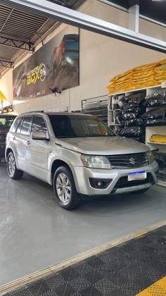 SUZUKI GRAND VITARA 2.0 4X4 16V GASOLINA 4P AUTOMÁTICO SUZUKI GRAND VITARA 2.0 4X4 16V GASOLINA 4P AUTOMÁTICO
